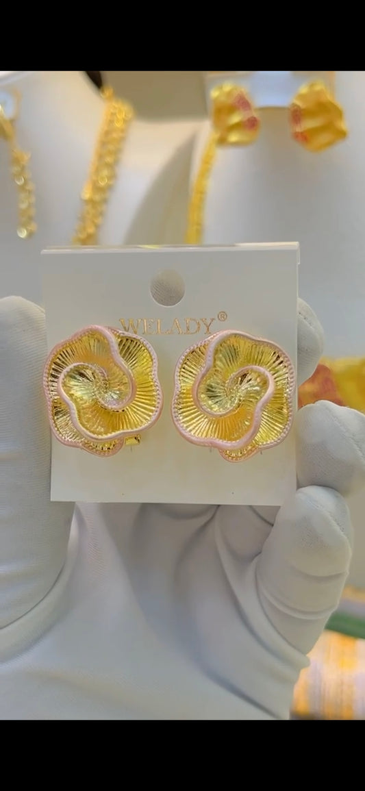 fashion earrings