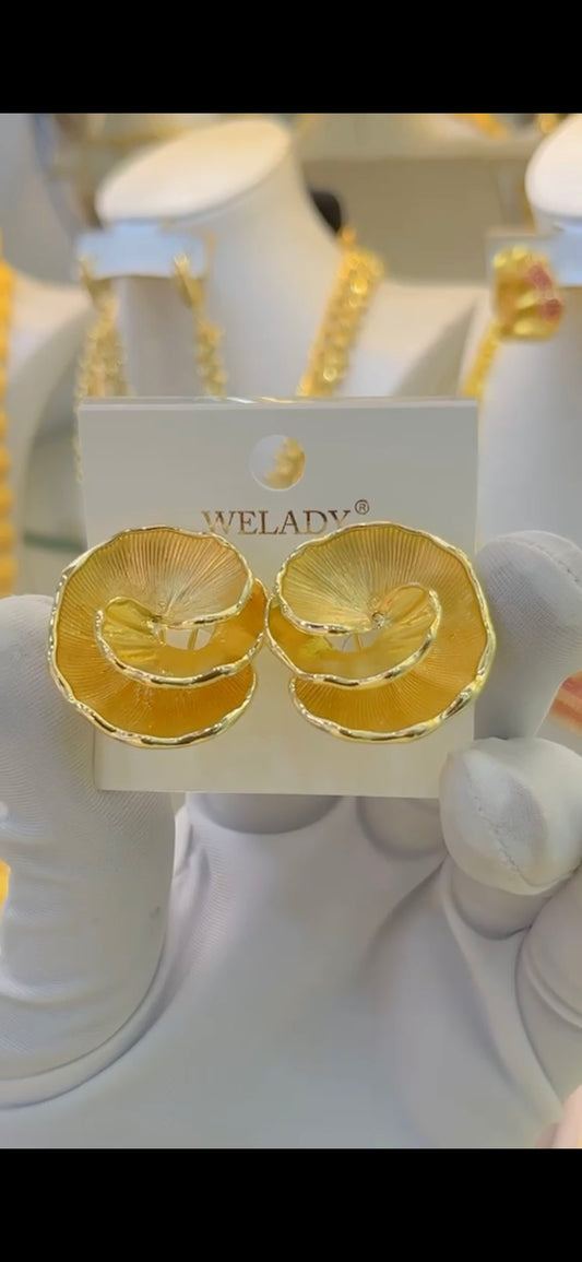 fashion earrings