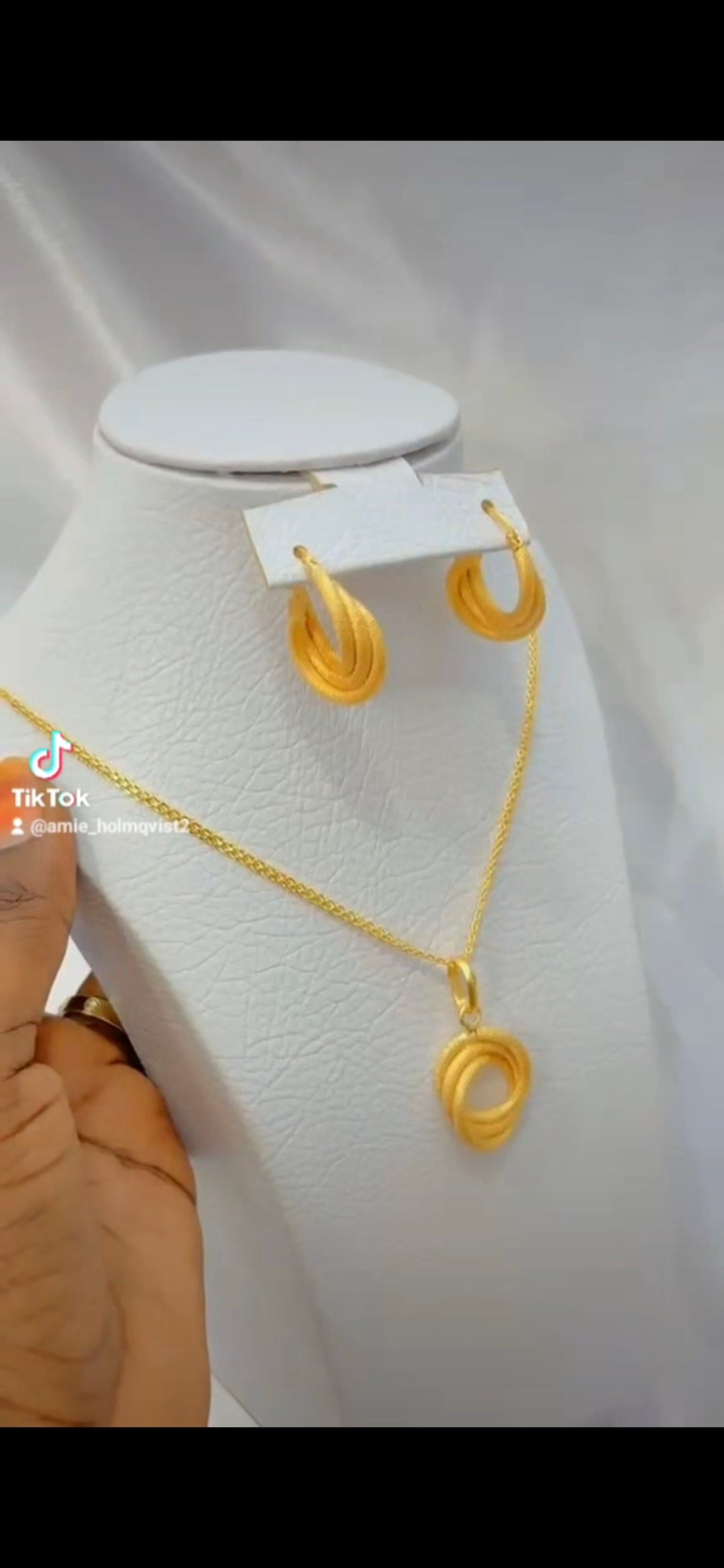 gold plated jewelry set
