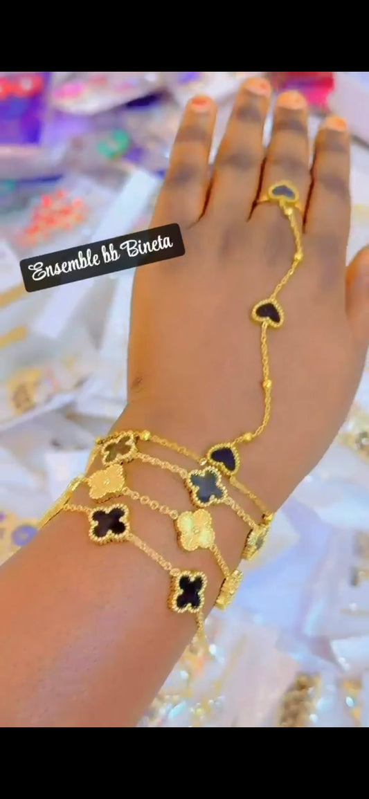 gold plated bracelet set with details